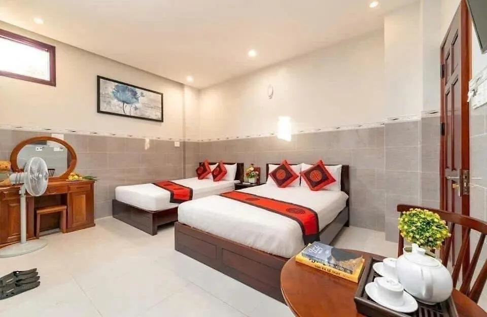 Lyna Homestay Hội An 0*,