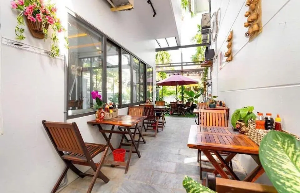 Lyna Homestay Hoi An